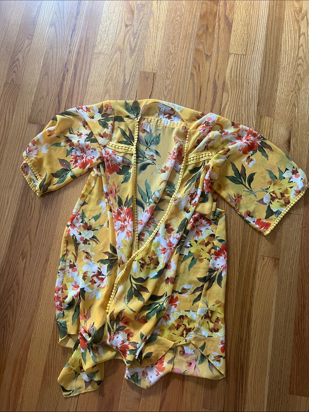 emory park Yellow Floral Kimono Top